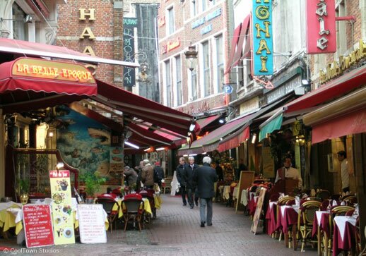 Rue des Bouchers (butcher's street) outdoor cafe walk - Beenhouwersstraat, Brussels, Belgium